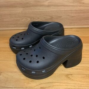 CROCS Black Platform Mules